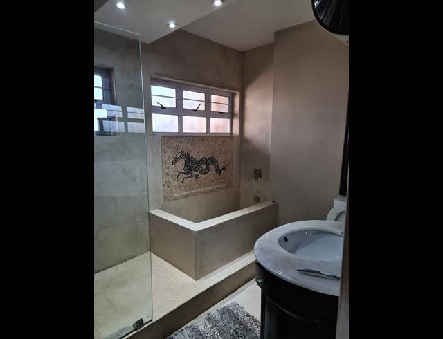 2 BEDROOM APARTMENT FOR SALE IN MUSGRAVE